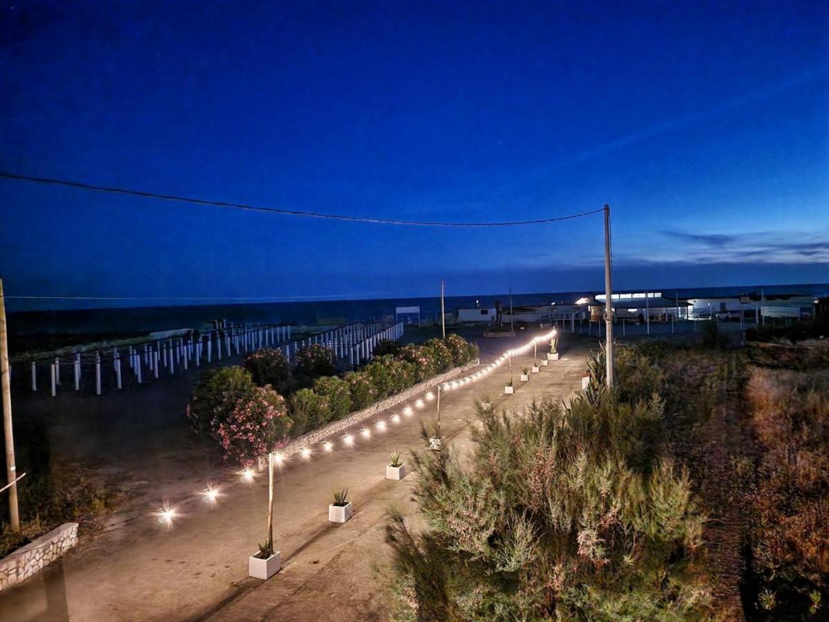 Beach Suites - By Lido Scalzone Кастель Вольтурно Экстерьер фото