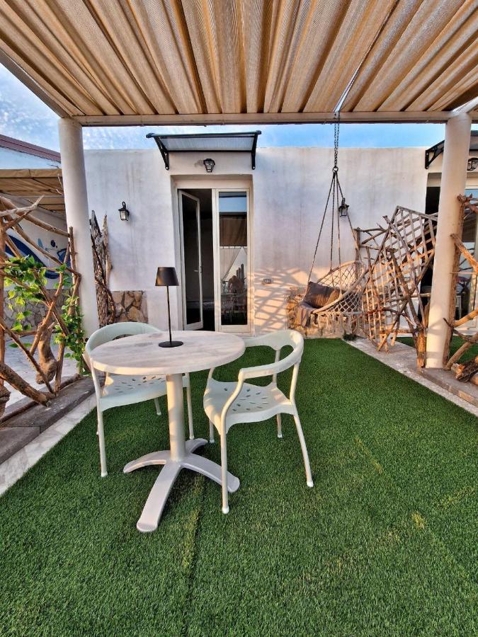Beach Suites - By Lido Scalzone Кастель Вольтурно Экстерьер фото